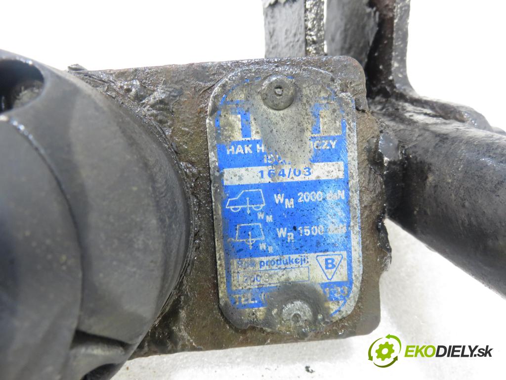 AUDI A3 (8L1) HB 2001 66,00 1.9 TDI 90 - ALH 1896,00 Hák