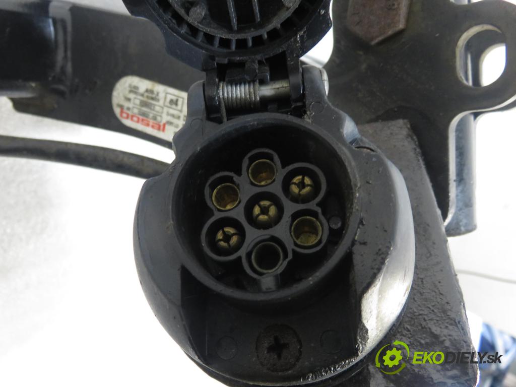 VW POLO (9N_) HB 2001 47,00 1.2 12V 64 - AZQ 1198,00 Hák