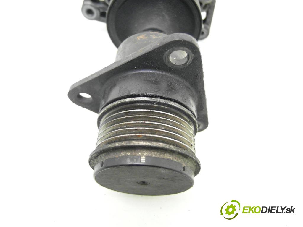 FORD FOCUS (DAW, DBW) HB 2002 85,00 1.8 TDCi - F9DA 1753,00 Alternátor 1M5T10300BB ; A1151M (Alternátor)