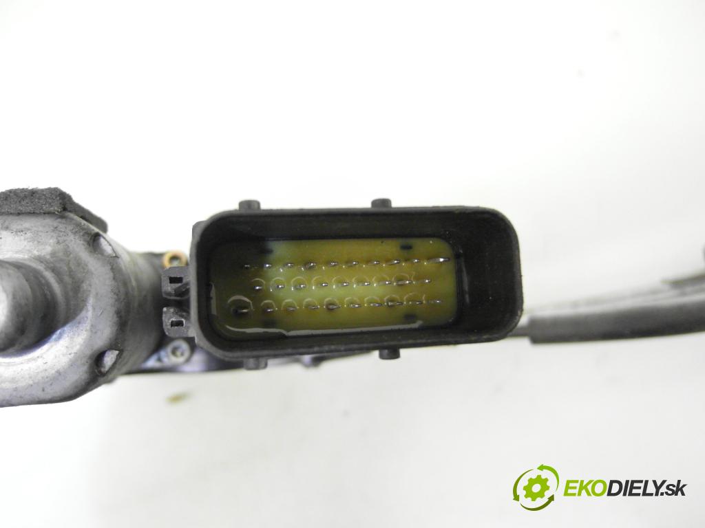 SKODA OCTAVIA I (1U2) SEDAN 1997 66,00 1.9 TDI 90- AGR 1896,00 Mechanizmus okien 101446200 ; 05076310 ; 101312XXX