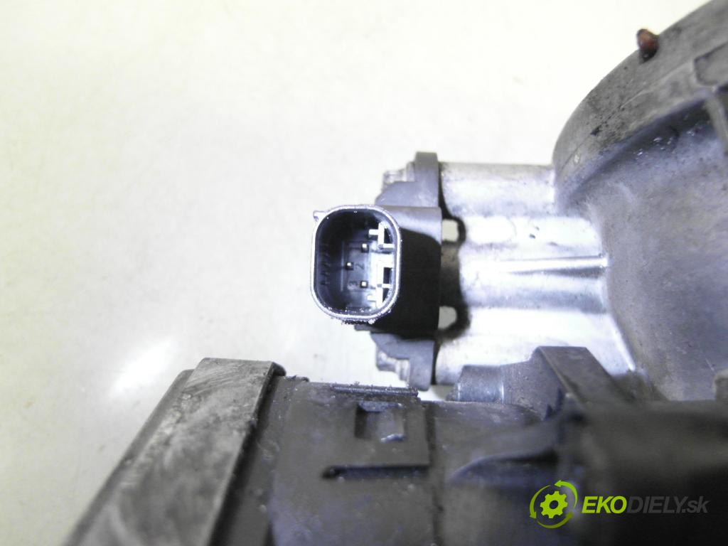 RENAULT SCENIC I (JA0/1_) MINIVAN 2000 75,00 1.9 dCi 102 - F9Q 732 1870,00 VENTIL EGR 00005320C4 ; 109315 ; A640090