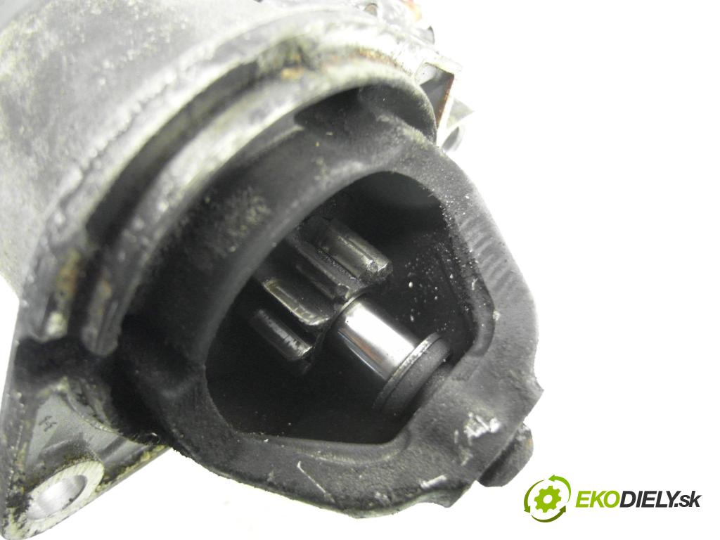 SAAB 9-3 (YS3F) SEDAN 2003 92,00 2.2 TiD - D223L 2171,00 startér 0001109055 (Startér)