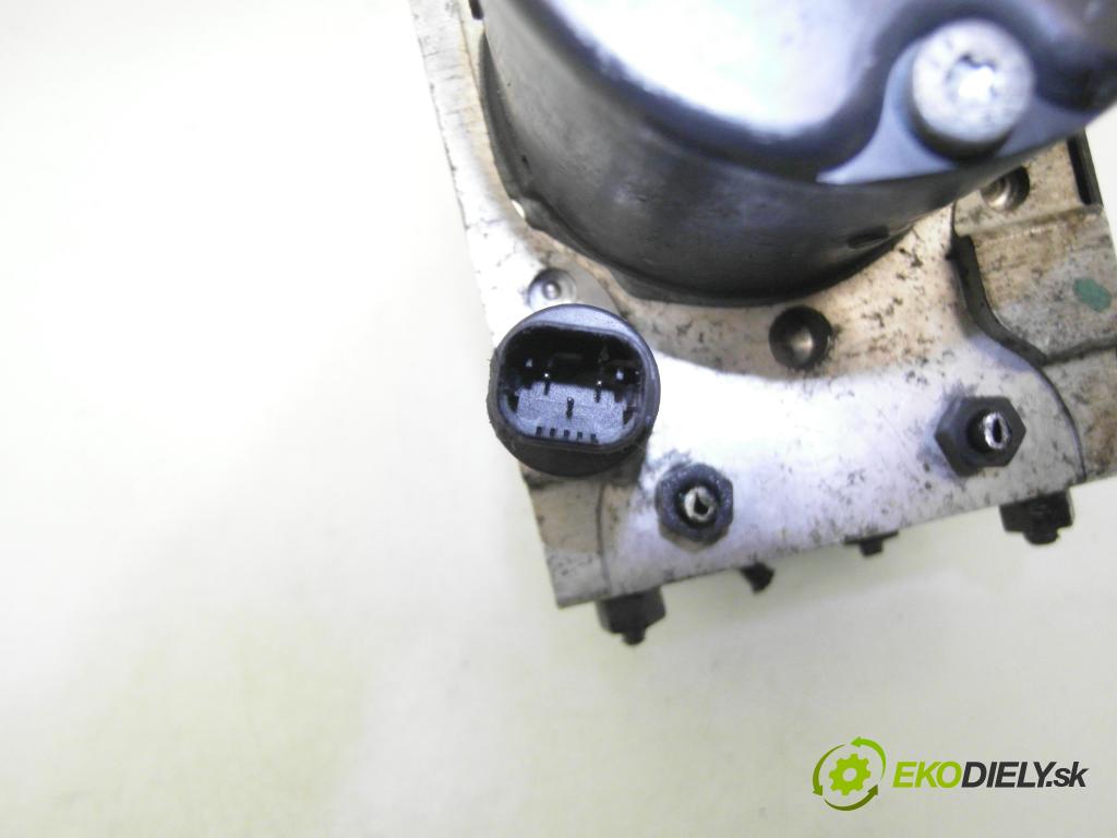 SEAT IBIZA III (6L1) HB 2003 55,00 1.4 16V - BBY 1390,00 Pumpa ABS 0265950073 (Pumpa ABS)