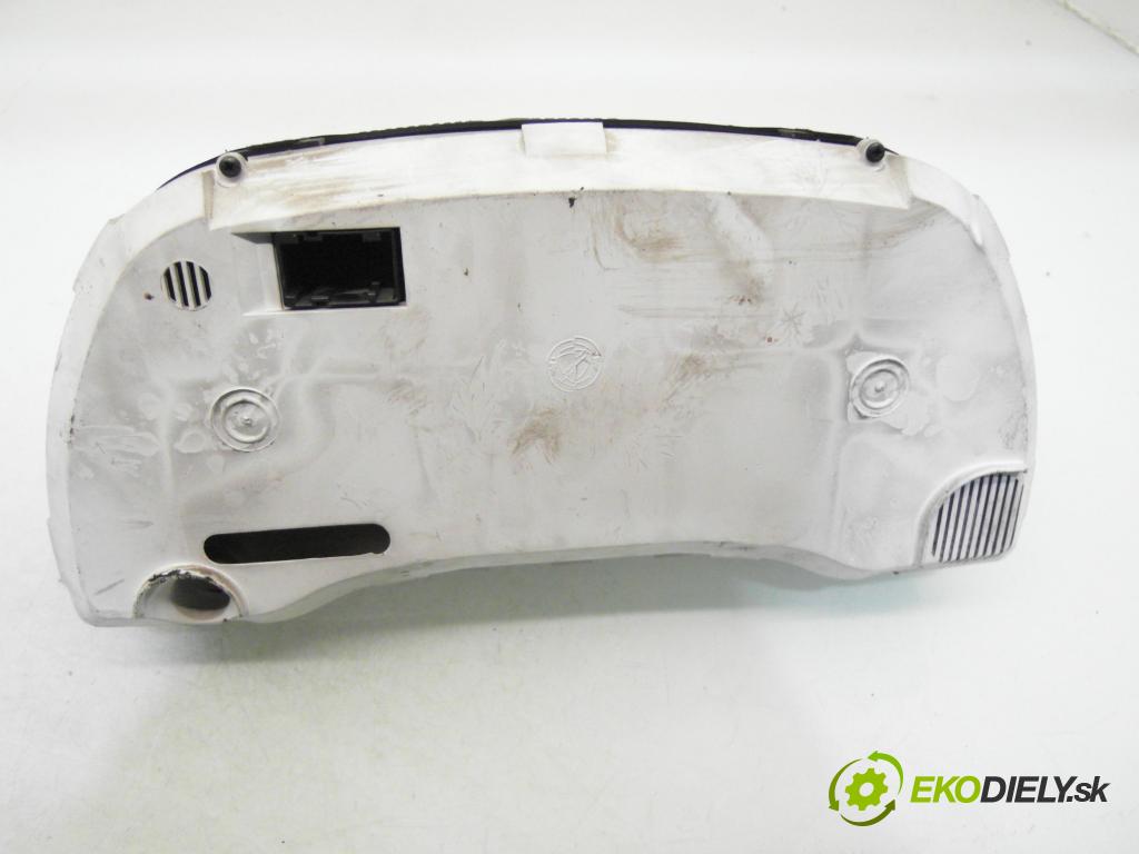 FIAT DOBLO Cargo (223_) KOMBIVAN 2002 74,00 1.9 JTD 100 - 182 B9.000 1910,00 prístrojovka elektrický 46817749