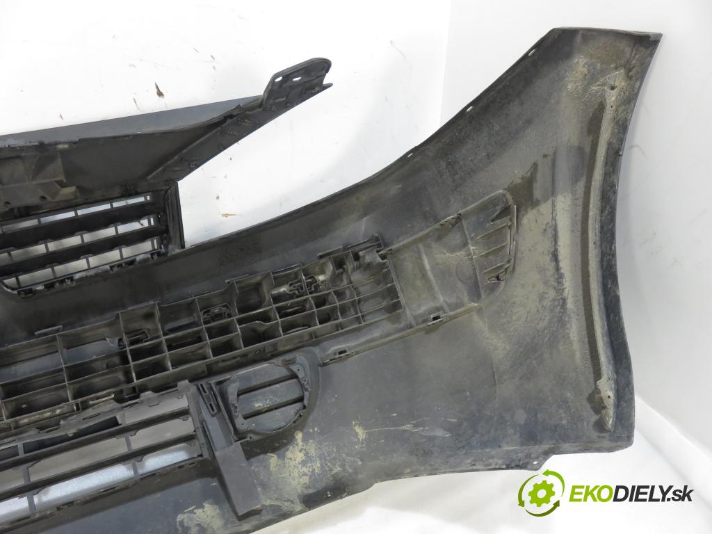 RENAULT MEGANE II sedan (LM0/1_) SEDAN 2006 82,00 1.6 - K4M 812 1598,00 Nárazník predný