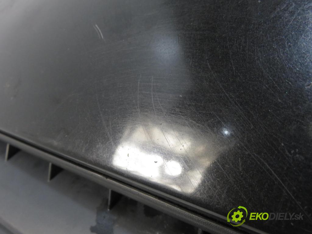 RENAULT MEGANE II sedan (LM0/1_) SEDAN 2006 82,00 1.6 - K4M 812 1598,00 Nárazník predný