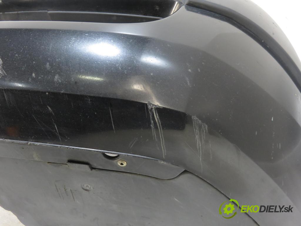 RENAULT MEGANE II sedan (LM0/1_) SEDAN 2006 82,00 1.6 - K4M 812 1598,00 Nárazník predný