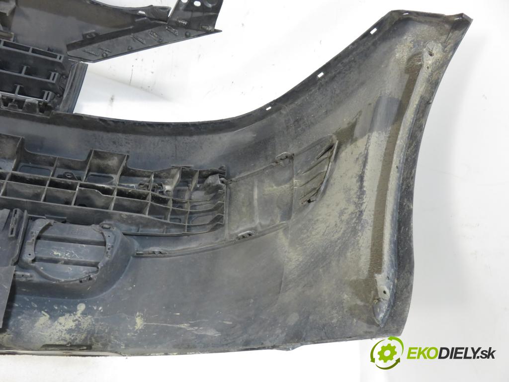 RENAULT MEGANE II sedan (LM0/1_) SEDAN 2006 82,00 1.6 - K4M 812 1598,00 Nárazník predný