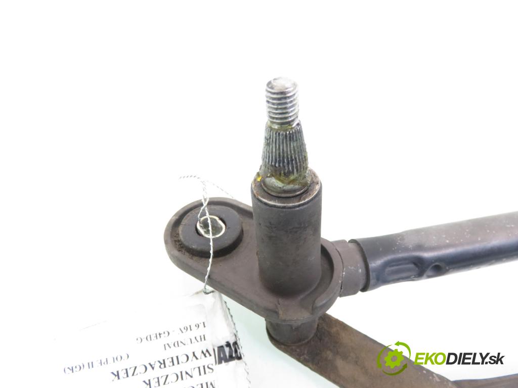 HYUNDAI COUPE (GK) COUPE 2003 77,00 1.6 16V - G4ED-G 1599,00 Motorček stieračov