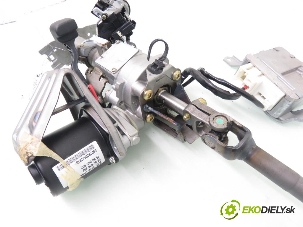 TOYOTA YARIS (_P1_) HB 2005 64,00 1.3 VVTi 87 - 2SZ-FE 1298,00 serv/podporovanie elektrické 6900000792 ; 452000D032 ; 896500D030