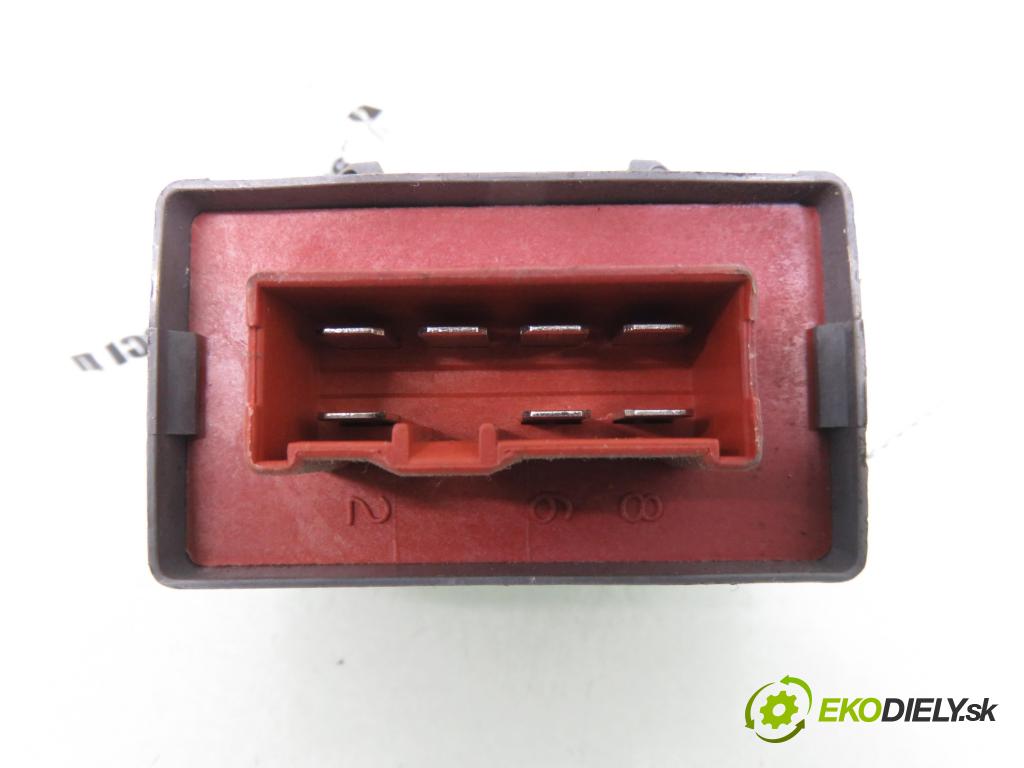 HONDA CIVIC VI Hatchback (EJ, EK) HB 2000 66,00 1.4 i S (EJ9) - D14A4 1396,00 RELÉ: motorčeka paliva 39400ST3E011