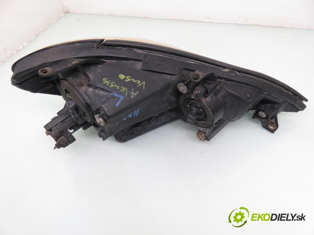 TOYOTA AVENSIS VERSO (_M2_) MINIVAN 2004 85,00 2.0 D (CLM20_) - 1CD-FTV 1995,00 Svetlo LP