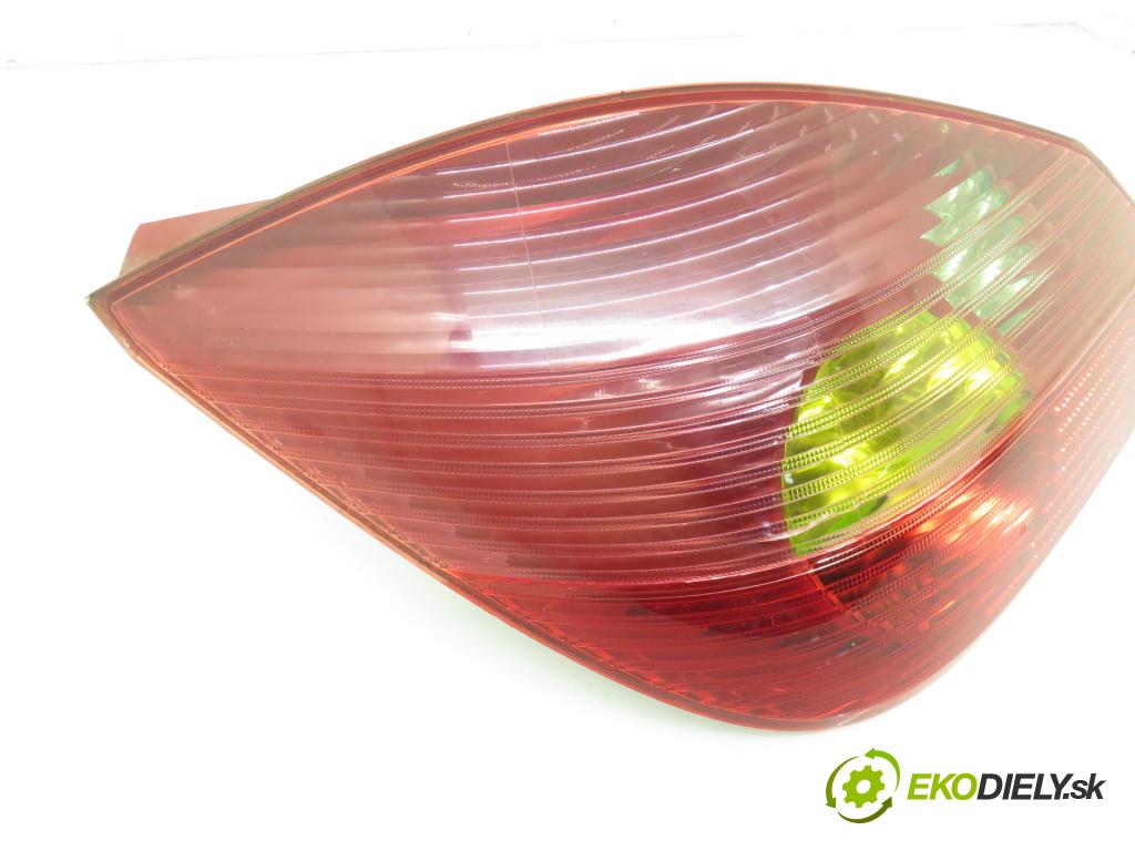 OPEL TIGRA TwinTop (X04) CABRIO 2005 66,00 1.4 - Z 14 XEP 1364,00 Svetlo ľavé zadné