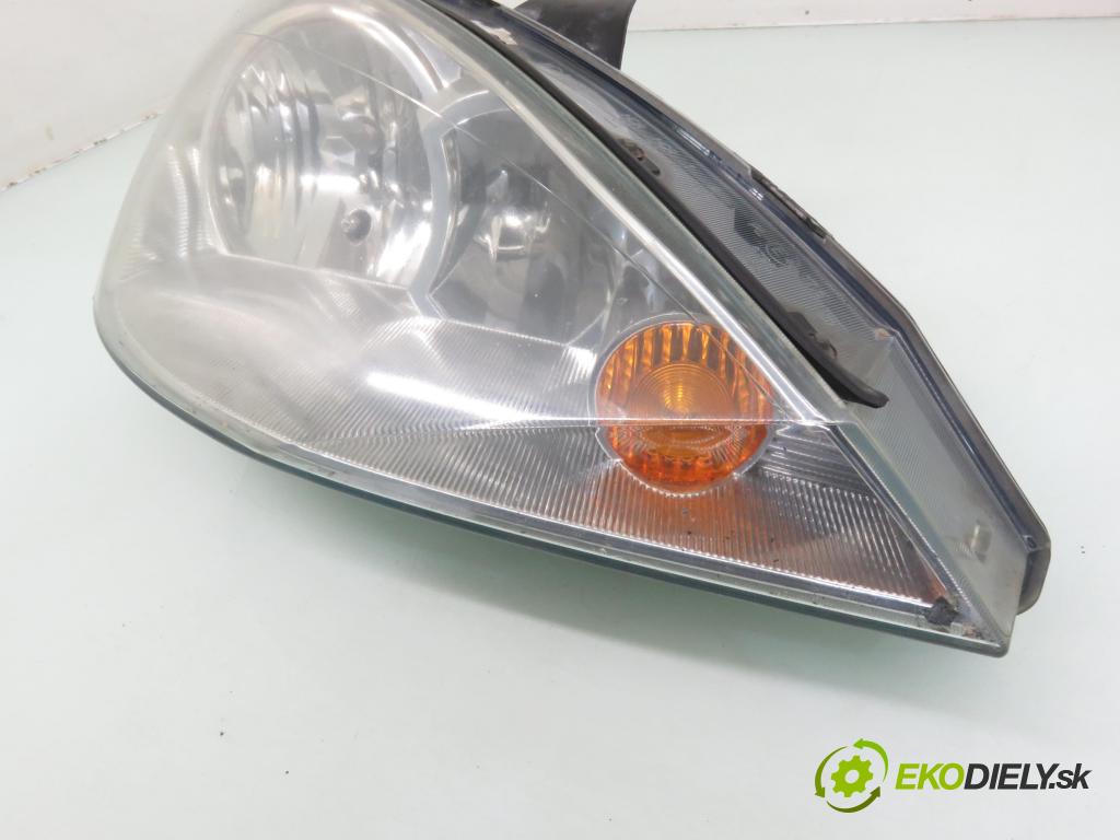 FORD FOCUS (DAW, DBW) HB 2002 66,00 1.8 TDDi 90 - C9DA 1753,00 Svetlo PP 2M5113W029BD