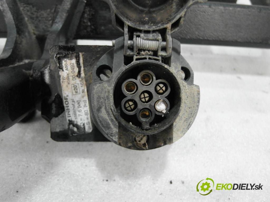 CITROEN XSARA PICASSO (N68) MINIVAN 2005 80,00 1.6 HDi - 9HZ (DV6TED4) 1560,00 Hák