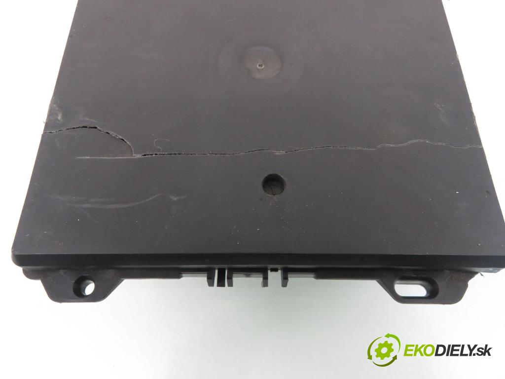 SEAT IBIZA III (6L1) HB 2005 47,00 1.2 - BME 1198,00 spinačka / imobilizéra IMMO / Riadiaca jednotka 03E906033P ; 6Q1937049C ; 5WK48212C