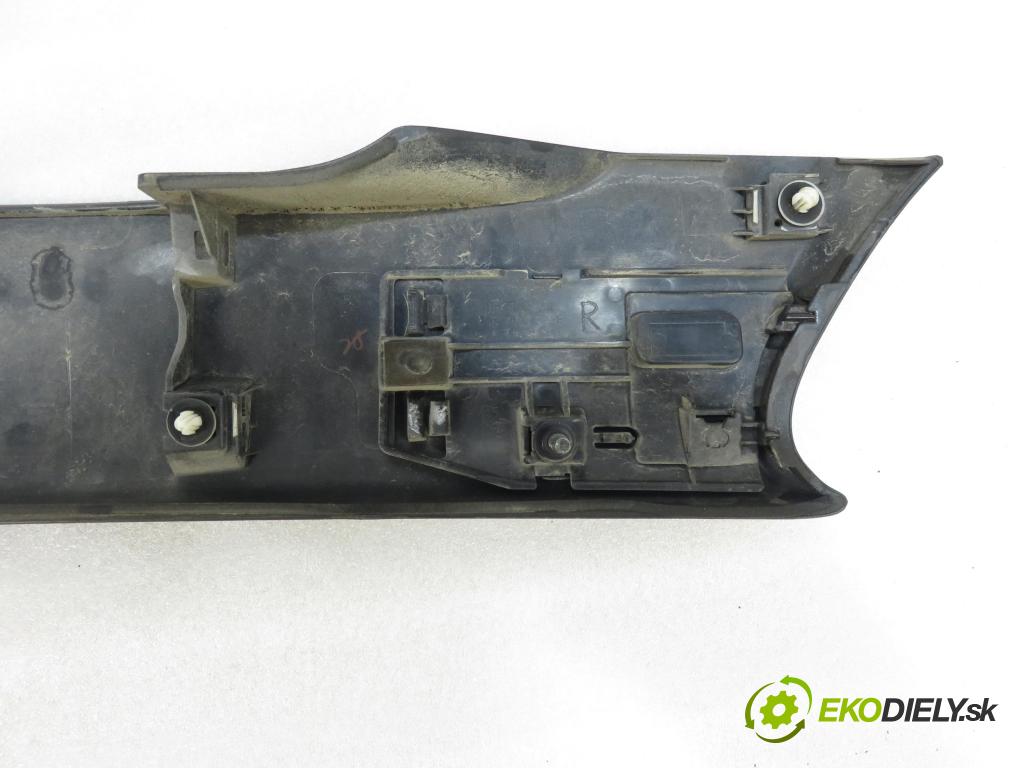 CITROEN C-CROSSER (EP_) SUV 2011 115,00 2.2 HDi 160 - 4HN (DW12MTED4) 2179,00 Zadné čelo dverí kufor