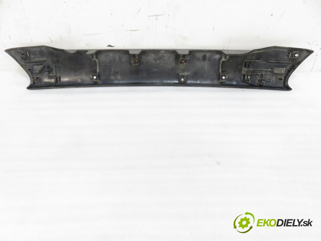 CITROEN C-CROSSER (EP_) SUV 2011 115,00 2.2 HDi 160 - 4HN (DW12MTED4) 2179,00 Zadné čelo dverí kufor