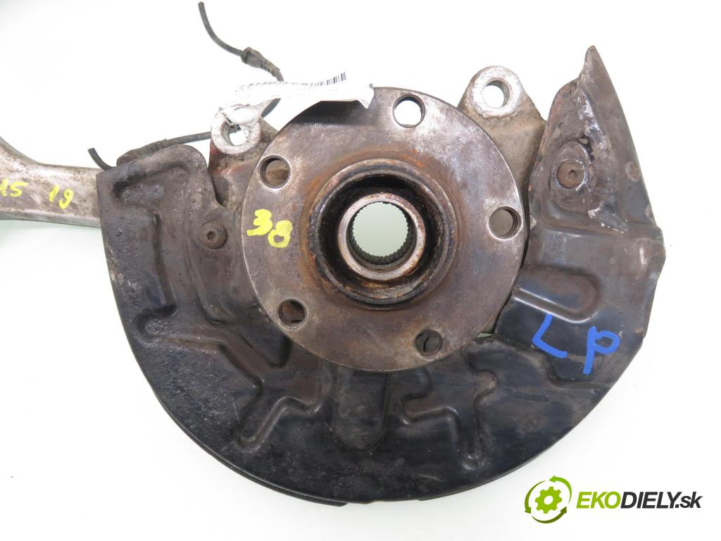 AUDI A4 Avant (8E5, B6) KOMBI 2002 96,00 2 - ALT 1984,00 náboj LP ABS 