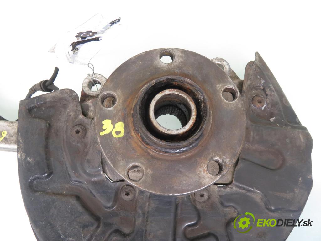 AUDI A4 Avant (8E5, B6) KOMBI 2002 96,00 2 - ALT 1984,00 náboj LP ABS