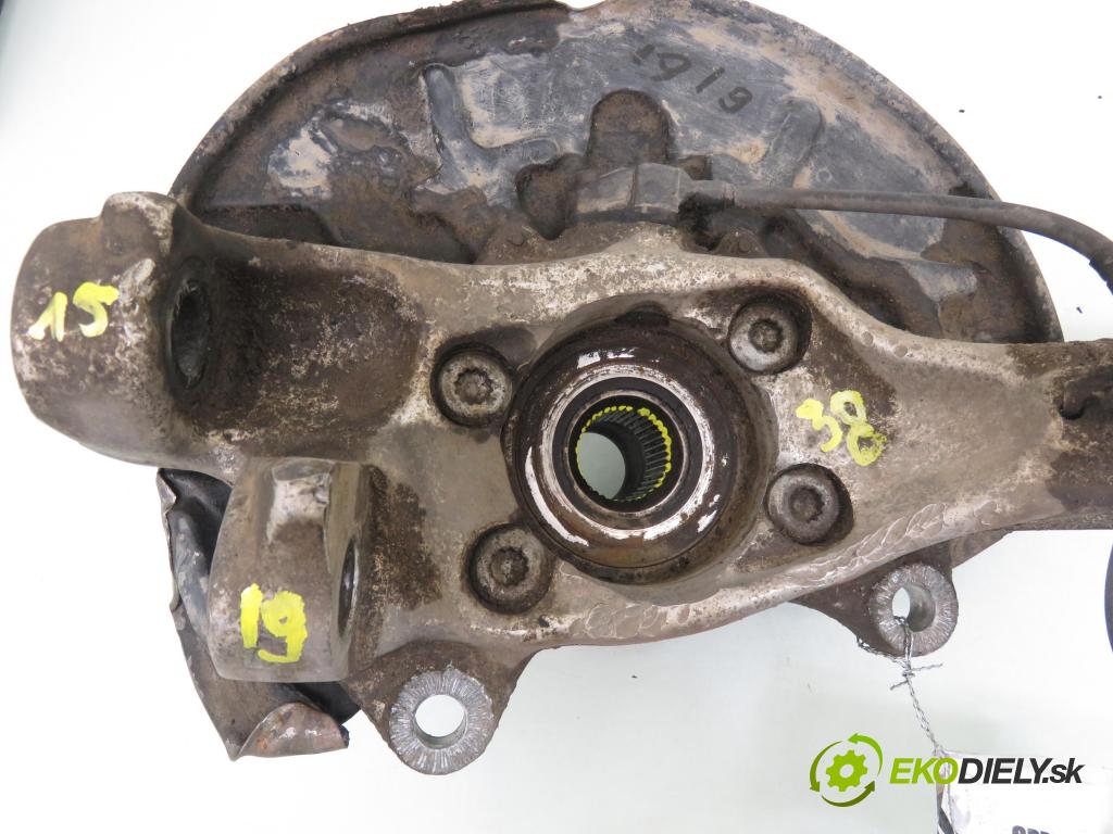 AUDI A4 Avant (8E5, B6) KOMBI 2002 96,00 2 - ALT 1984,00 náboj PP ABS