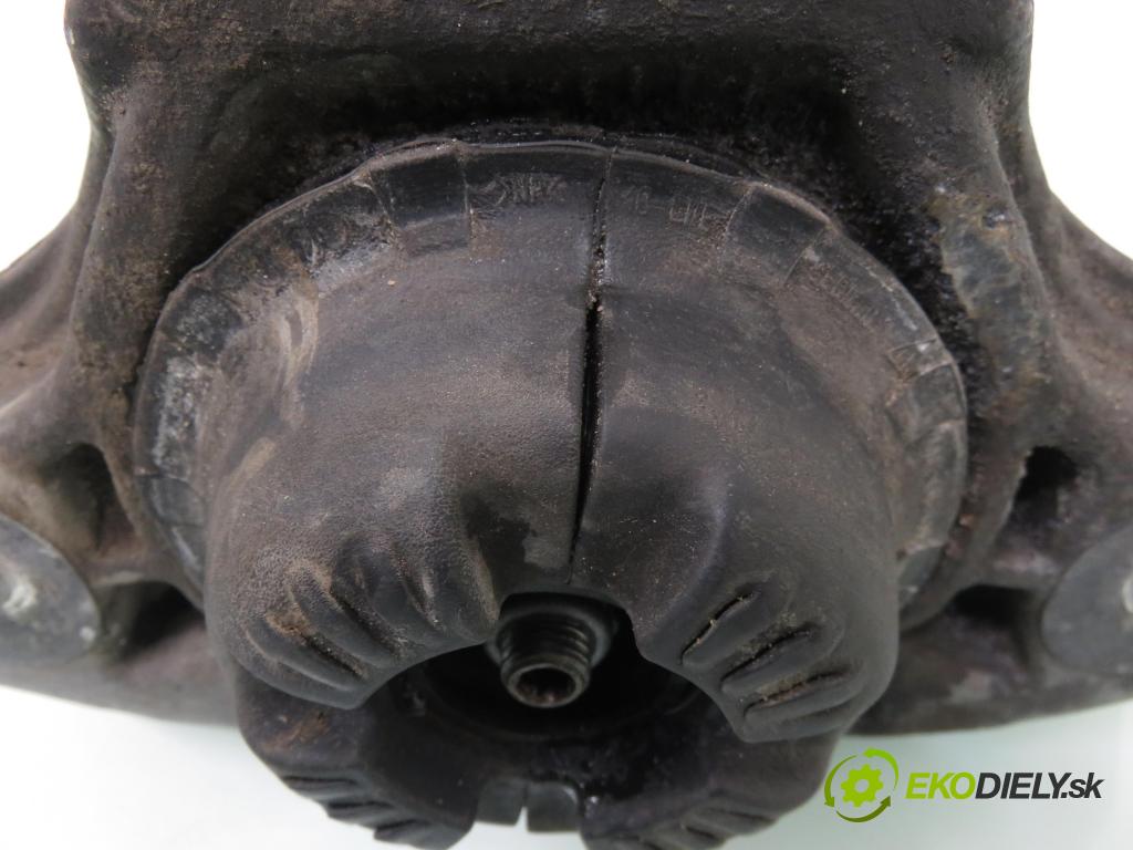 AUDI A4 Avant (8E5, B6) KOMBI 2002 96,00 2 - ALT 1984,00 MCPERSON LP 8E0413031BG