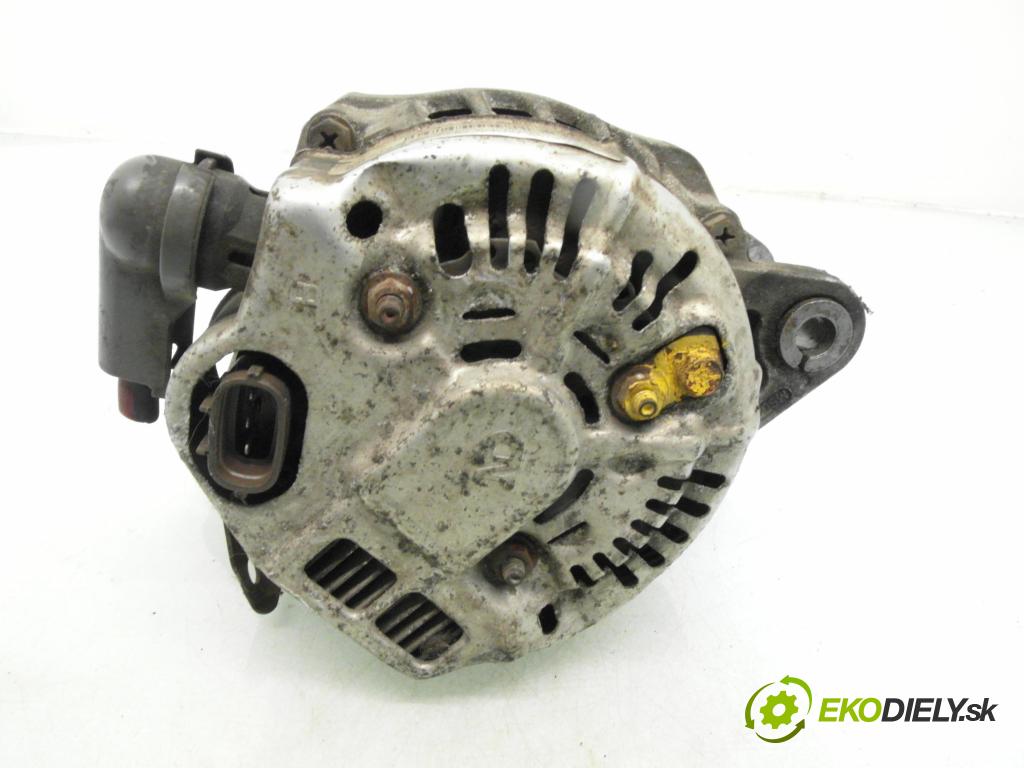 TOYOTA YARIS (_P1_) HB 1999 50,00 1.0 VVT- i 68 - 1SZ-FE 998,00 Alternátor 270600J040 ; MS1022118200 (Alternátor)