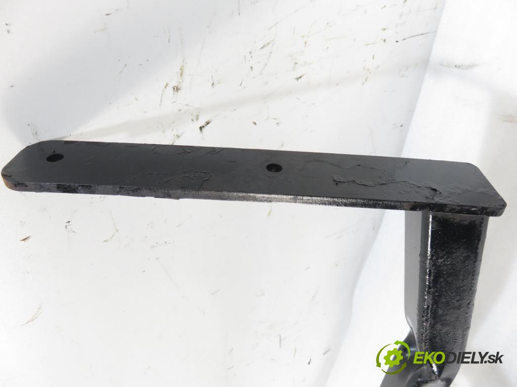 SKODA FABIA I SEDAN (6Y3) HB 2003 50,00 1.4 MPI 68 - AME 1397,00 Hák