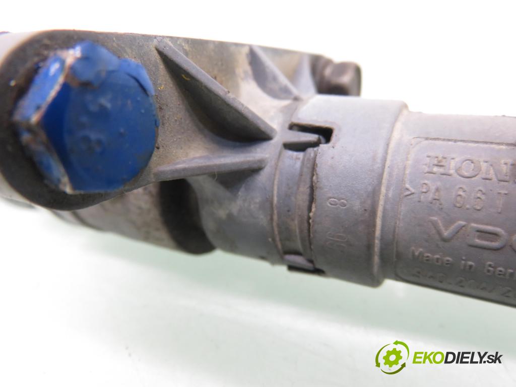 HONDA CIVIC VI Hatchback (EJ, EK) HB 1999 66,00 1.4 i S (EJ9) - D14Z4 1396,00 Snímač RÝCHLOSTI: 340214201