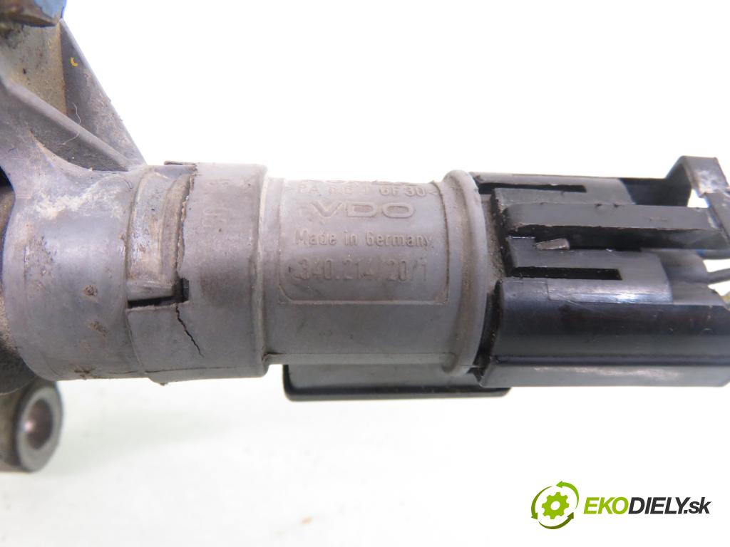 HONDA CIVIC VI Hatchback (EJ, EK) HB 1999 66,00 1.4 i S (EJ9) - D14Z4 1396,00 Snímač RÝCHLOSTI: 340214201