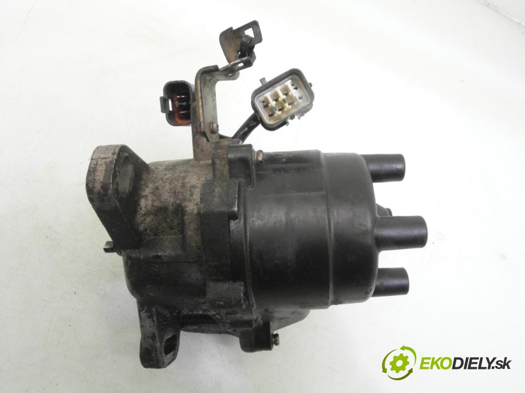 HONDA CIVIC VI Hatchback (EJ, EK) HB 1995 66,00 1.4 i S (EJ9) - D14A4 1396,00 Rozdeľovač zapaľovací 30100P1KE01 ; 42724A