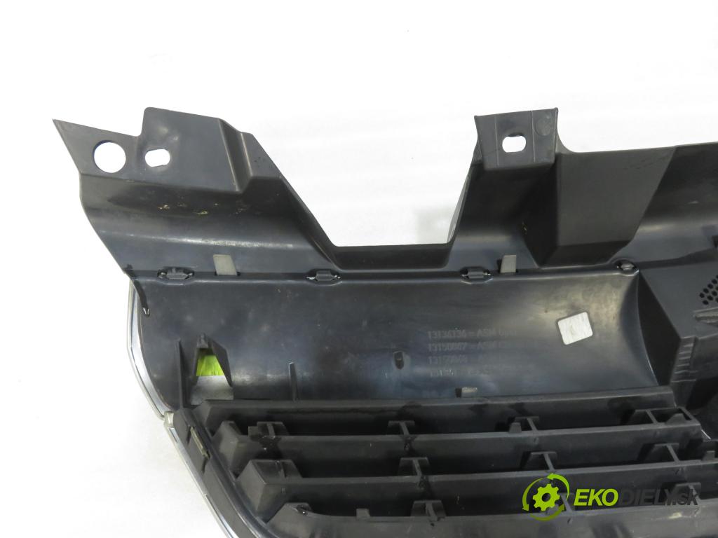 OPEL ZAFIRA B (A05) MINIVAN 2007 88,00 1.9 CDTI 8V 120 - Z 19 DT 1910,00 Mriežka / maska 13136136 ; 13150867 ; 13150868