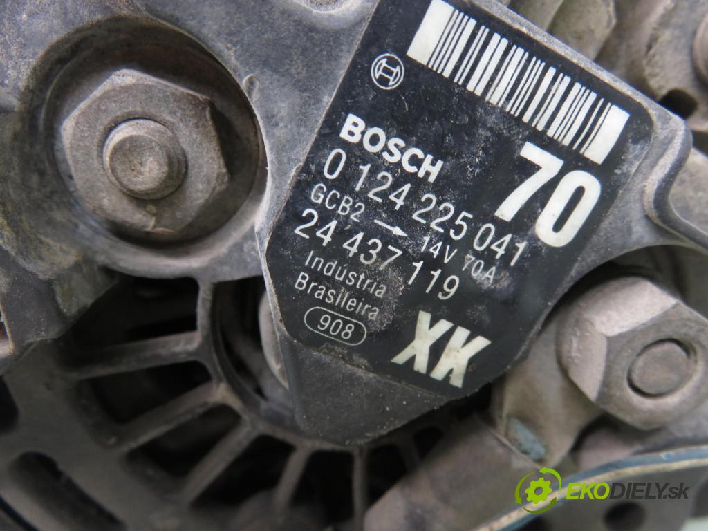 OPEL CORSA C (X01) HB 2004 55,00 1.2 16V 75 - Z 12 XE 1199,00 Alternátor 0124225041 ; 24437119 (Alternátor)