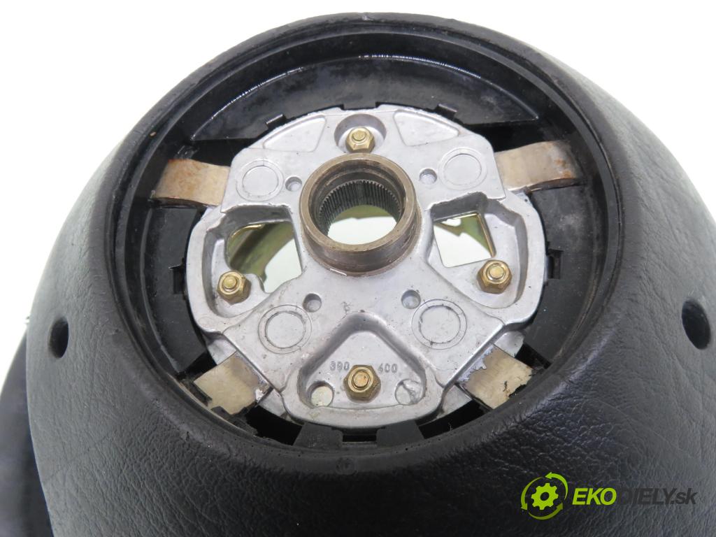 MERCEDES-BENZ KLASA E T-Model (S210) KOMBI 1997 110,00 E 230 T (210.237) - M 111.970 2295,00 Volant  (Volant)