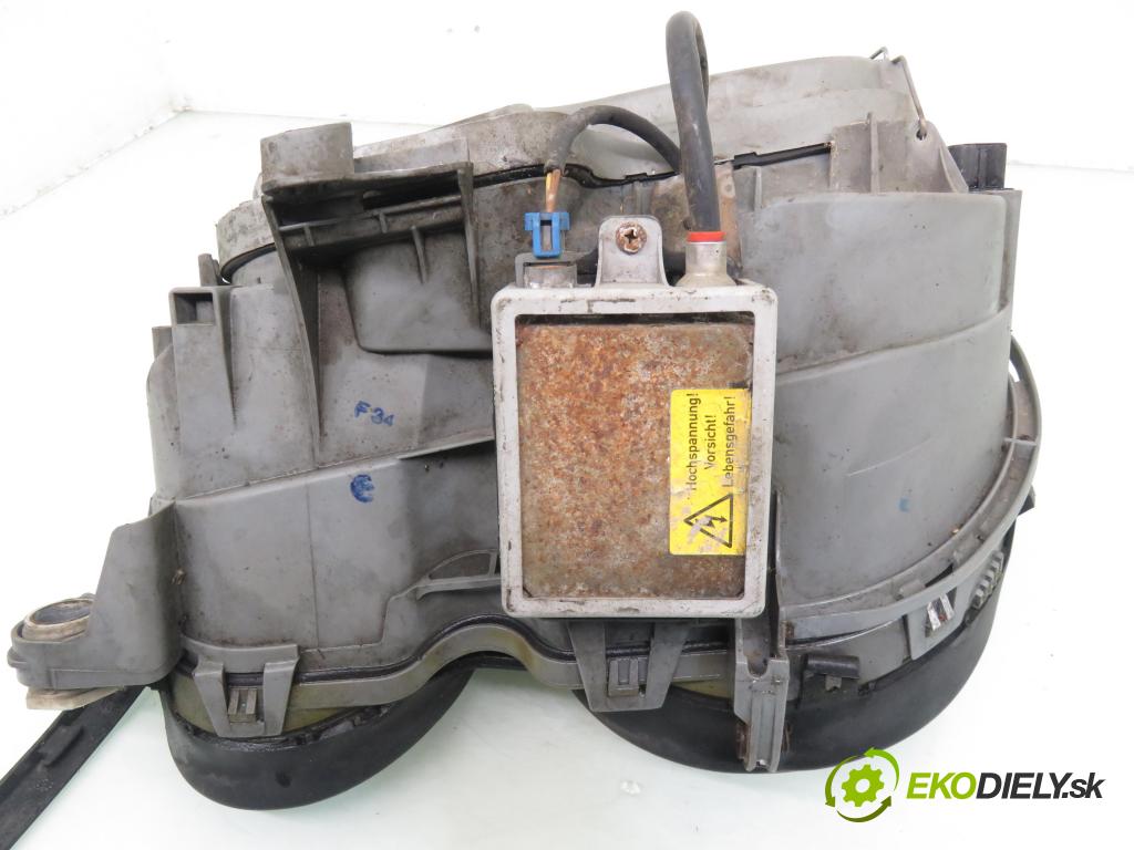 MERCEDES-BENZ KLASA E T-Model (S210) KOMBI 1997 110,00 E 230 T (210.237) - M 111.970 2295,00 Svetlo PP