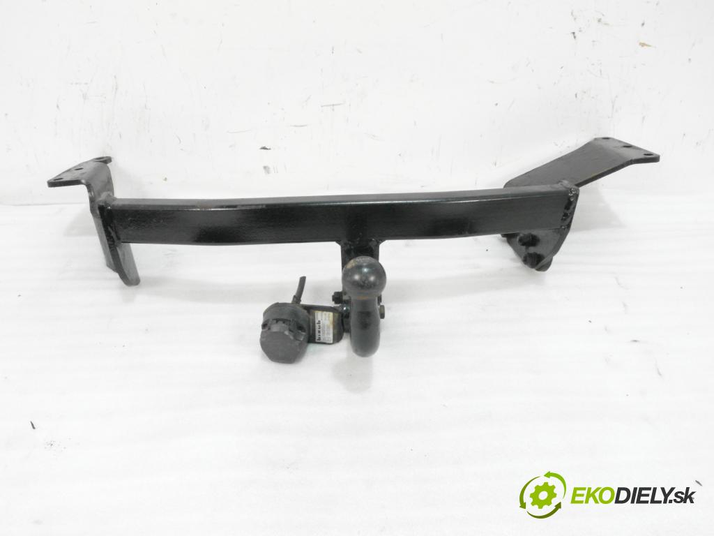 CITROEN C-CROSSER (EP_) SUV 2011 115,00 2.2 HDi 160 - 4HN (DW12MTED4) 2179,00 Hák