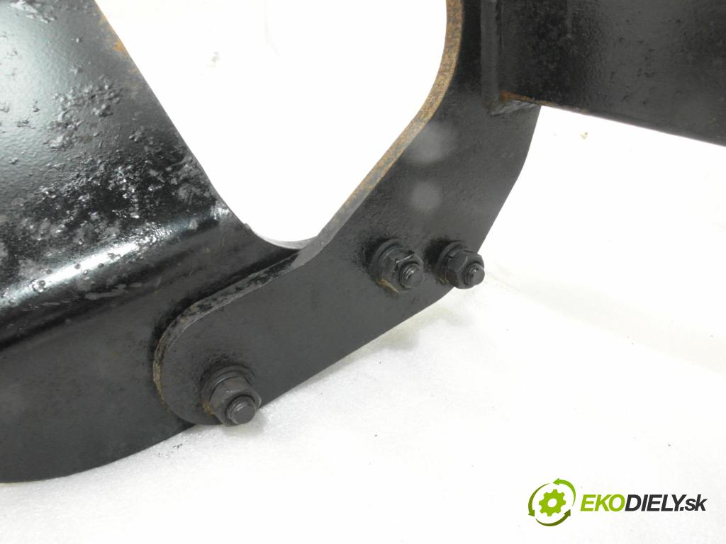 CITROEN C-CROSSER (EP_) SUV 2011 115,00 2.2 HDi 160 - 4HN (DW12MTED4) 2179,00 Hák