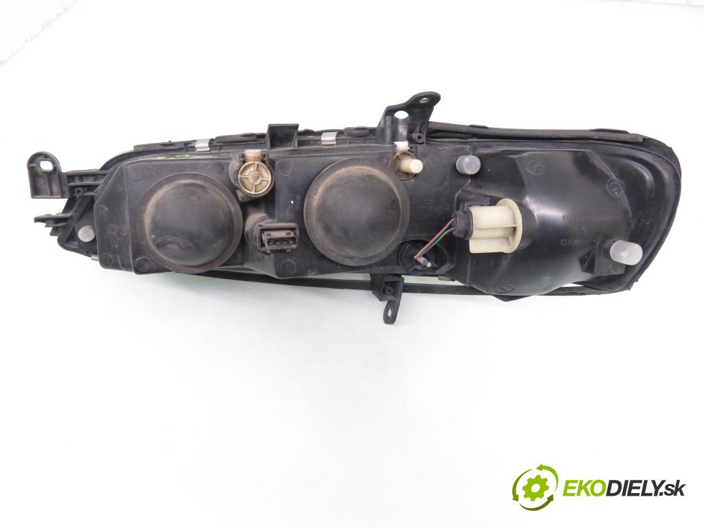 OPEL VECTRA B (J96) SEDAN 1997 74,00 1.6 16V 100 1598,00 Svetlo PP