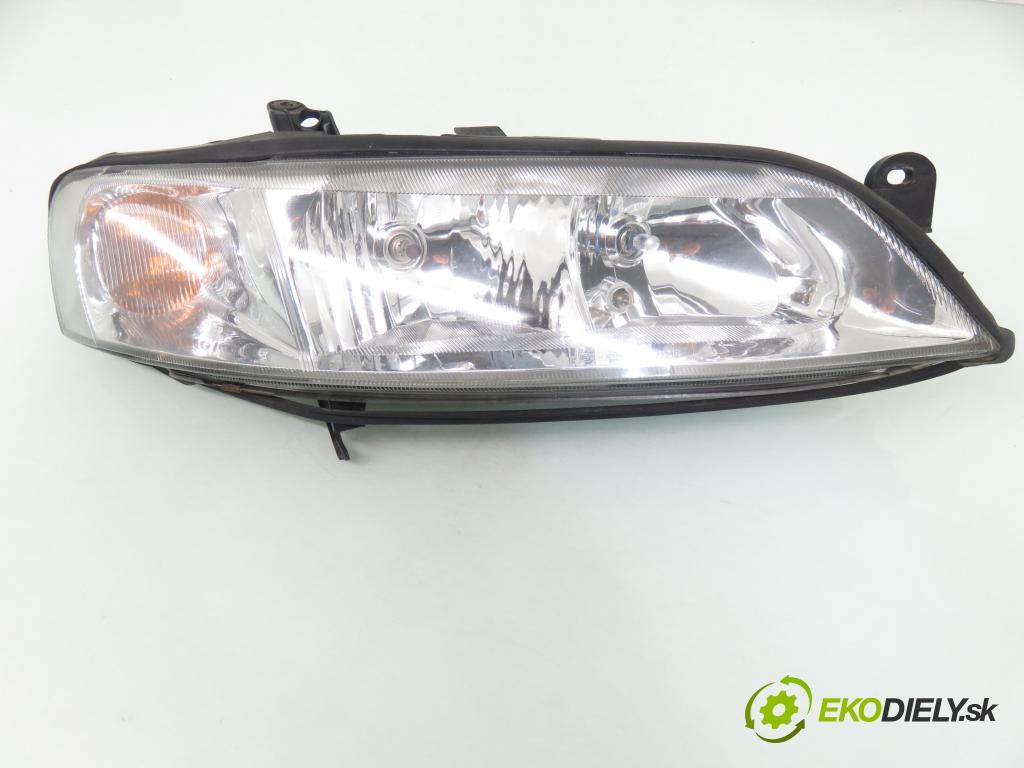 OPEL VECTRA B (J96) SEDAN 1997 74,00 1.6 16V 100 1598,00 Svetlo PP