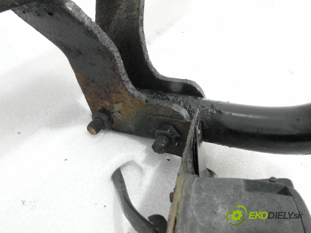 OPEL ASTRA F CLASSIC sedan (T92) SEDAN 1999 44,00 1.4 i - X 14 NZ 1389,00 Hák