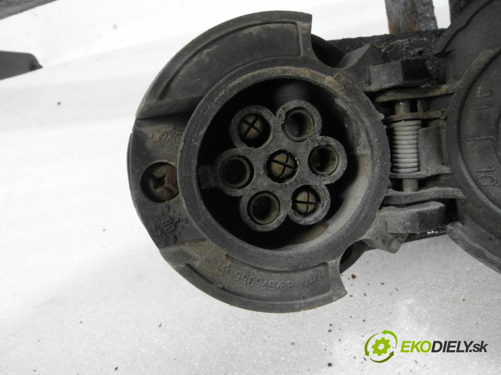 OPEL ASTRA F CLASSIC sedan (T92) SEDAN 1999 44,00 1.4 i - X 14 NZ 1389,00 Hák