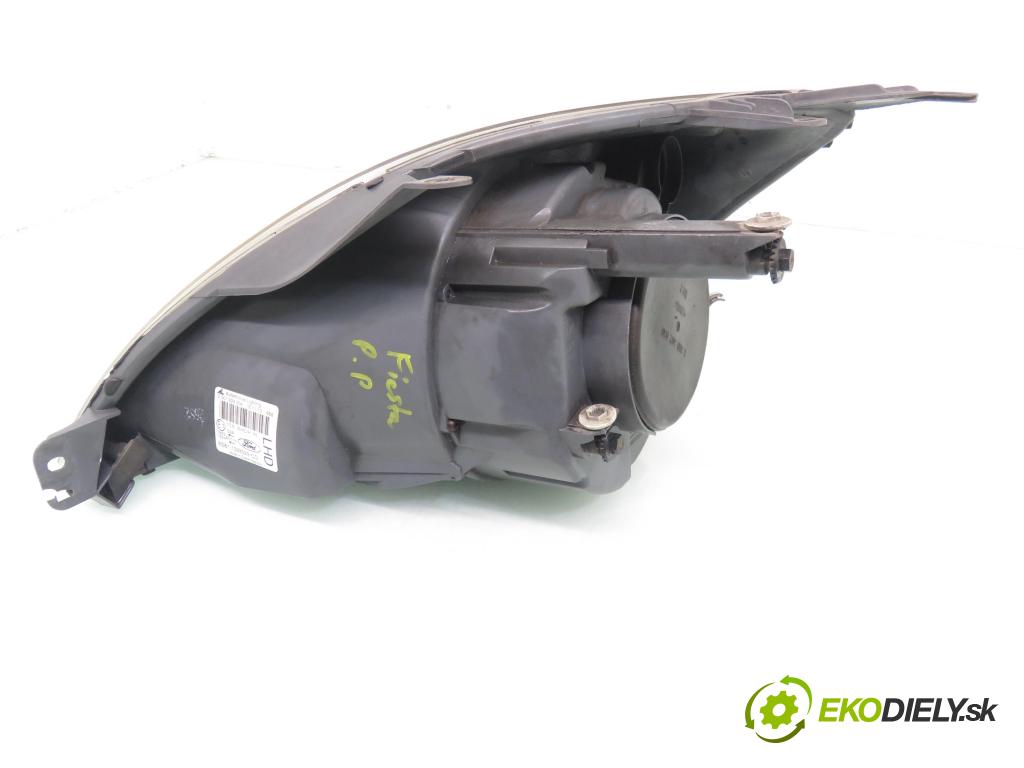 FORD FIESTA V (JH_, JD_) HB 2006 50,00 1.4 TDCi 8V 68 - F6JA 1399,00 Svetlo PP 0301224304 ; 6S6113W029CD ; 6S6113W029