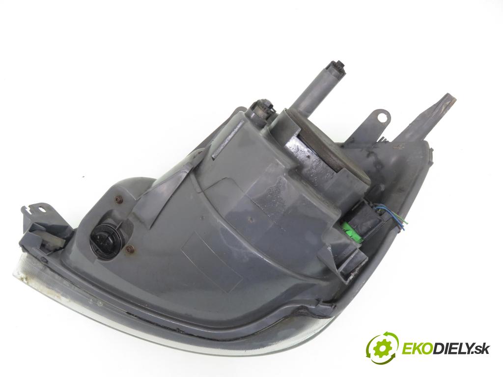 FORD FIESTA V (JH_, JD_) HB 2006 50,00 1.4 TDCi 8V 68 - F6JA 1399,00 Svetlo PP 0301224304 ; 6S6113W029CD ; 6S6113W029