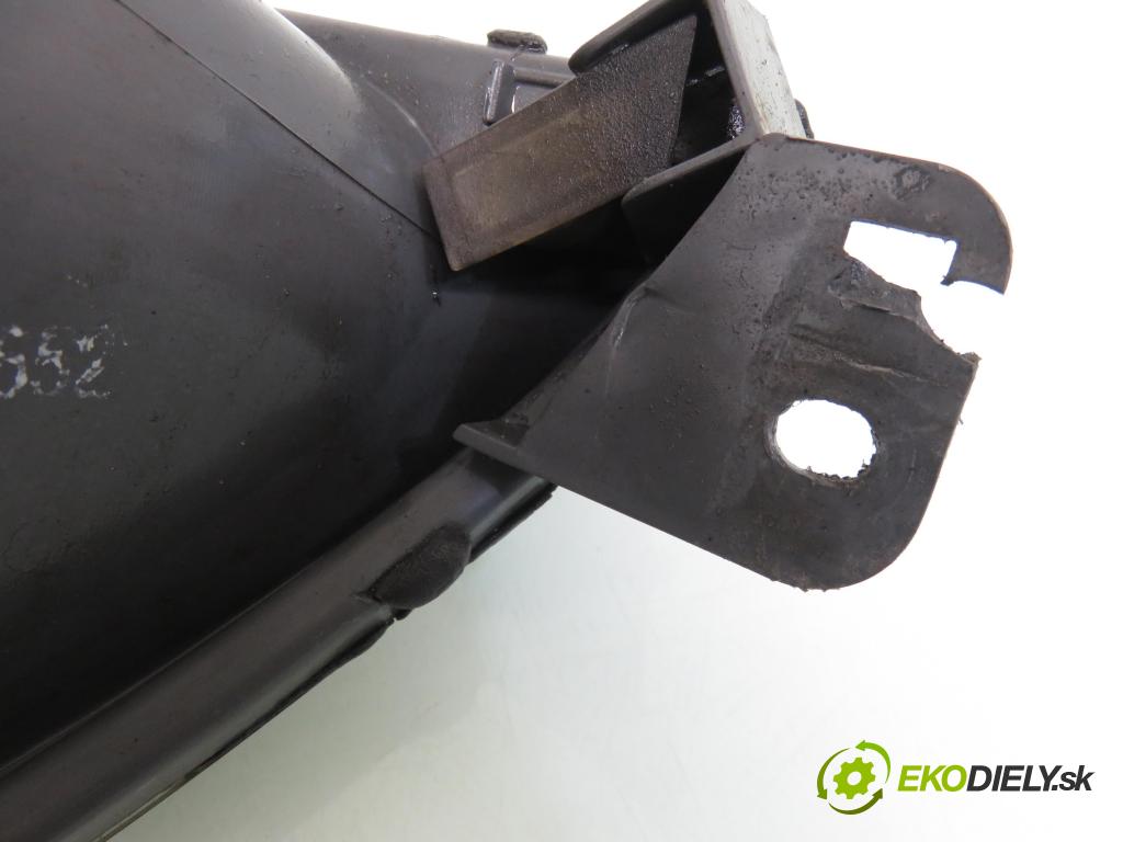 FORD FIESTA V (JH_, JD_) HB 2006 50,00 1.4 TDCi 8V 68 - F6JA 1399,00 Svetlo PP 0301224304 ; 6S6113W029CD ; 6S6113W029