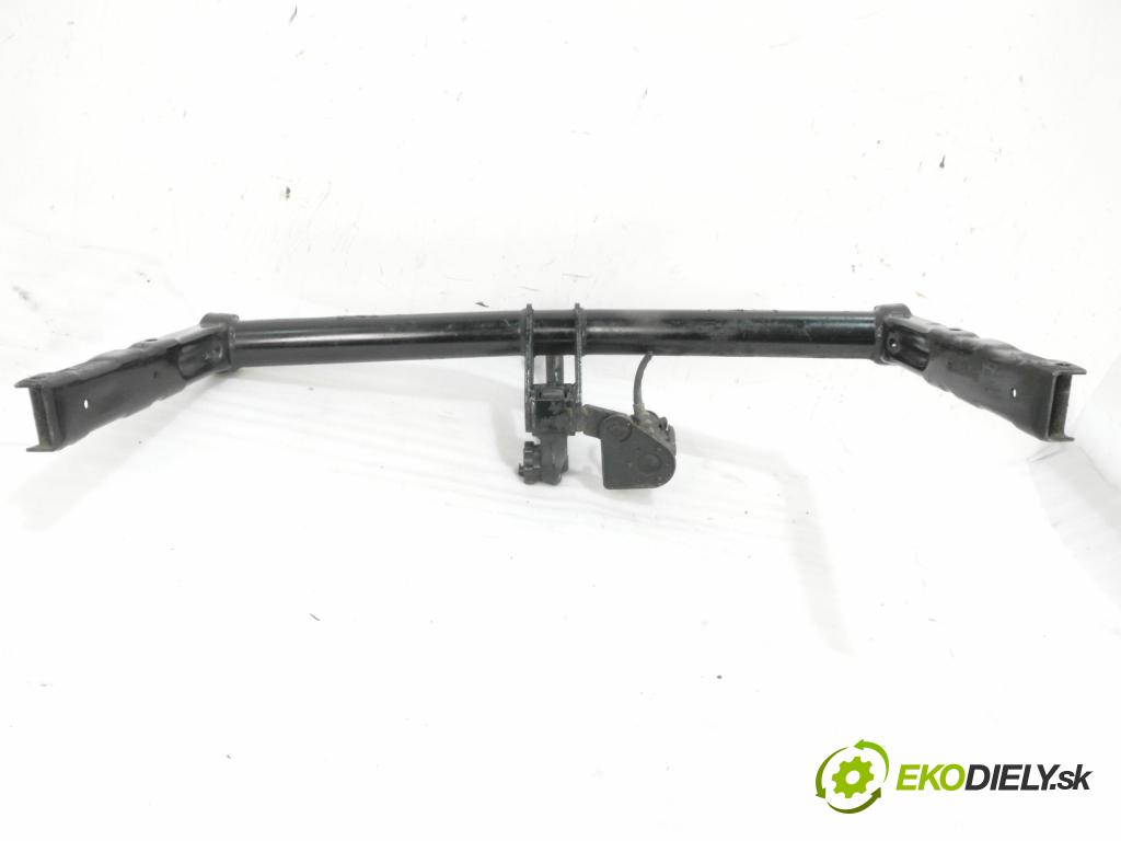 VW PASSAT B5 Variant (3B5) KOMBI 1999 85,00 1.9 TDI - ATJ 1896,00 Hák