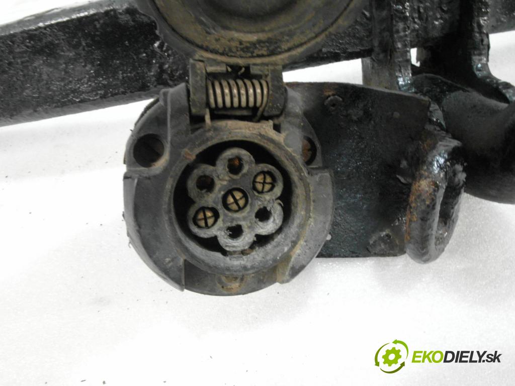 RENAULT LAGUNA I (B56_, 556_) LIFTBACK 2000 83,00 2.2 dT (B569) - G8T 760 2188,00 Hák