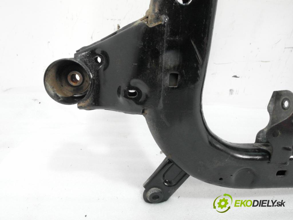 OPEL ASTRA G liftback (T98) HB 2002 62,00 1.6 8V - Z 16 SE 1598,00 predný