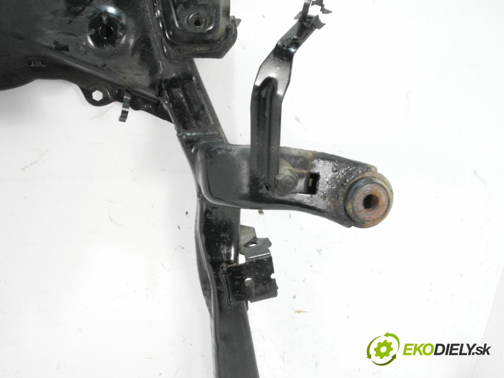 OPEL ASTRA G liftback (T98) HB 2002 62,00 1.6 8V - Z 16 SE 1598,00 predný