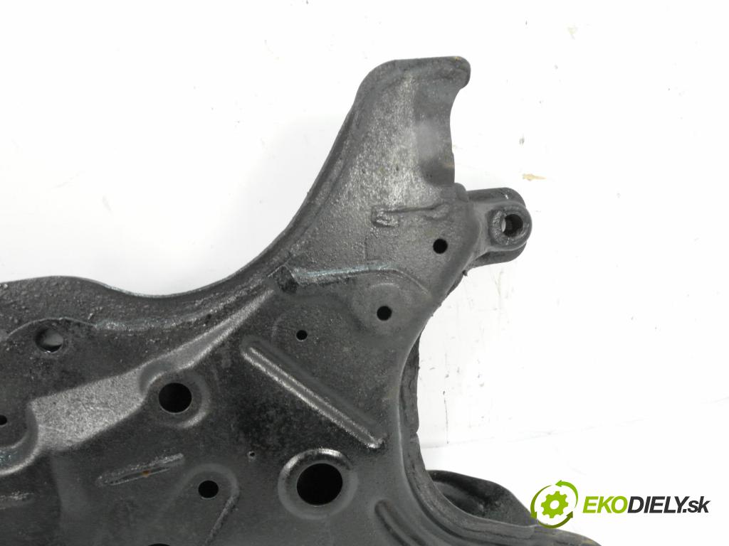 TOYOTA COROLLA Verso (_E12_) MINIVAN 2002 66,00 2.0 D-4D (CDE120_) - 1CD-FTV 1995,00 predný