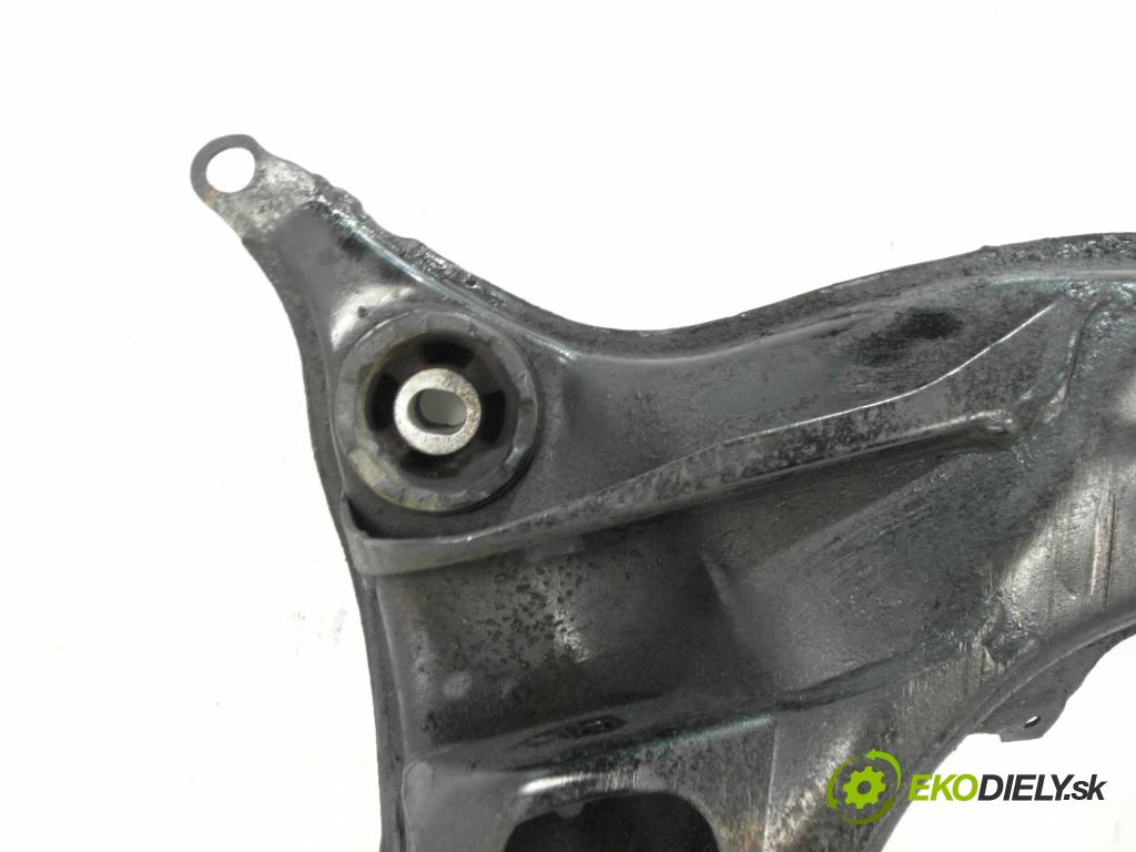 VW PASSAT B5 Variant (3B5) KOMBI 1999 85,00 1.9 TDI - ATJ 1896,00 predný